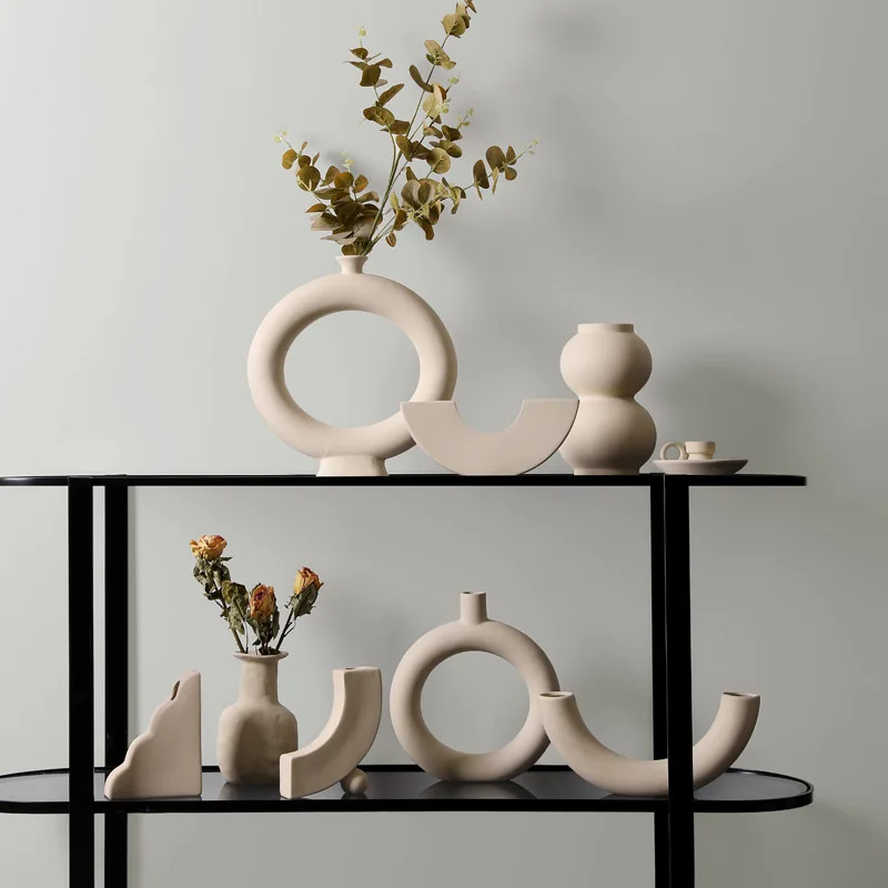 

2021 Nordic Ceramic Minimalist Desktop Ornaments Vase Dry Flowers Floral Composition Creative Art Living Vases Decoration