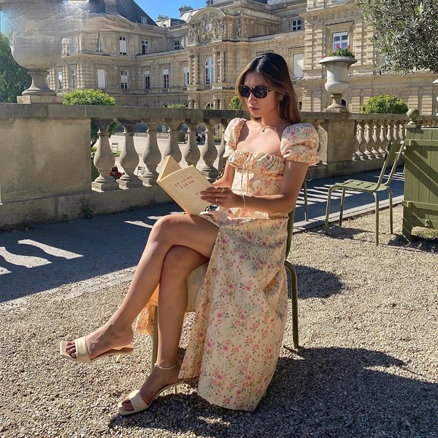 

New summer fashionable and elegant Bohemian printed long skirt ladies romantic floral dress dress for women