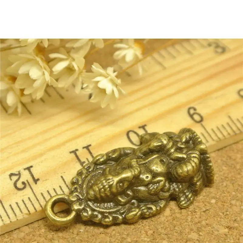 

Antique Gold Tone Ganesha Elephant Hindu God of Wisdom Charms Pendants 10pcs