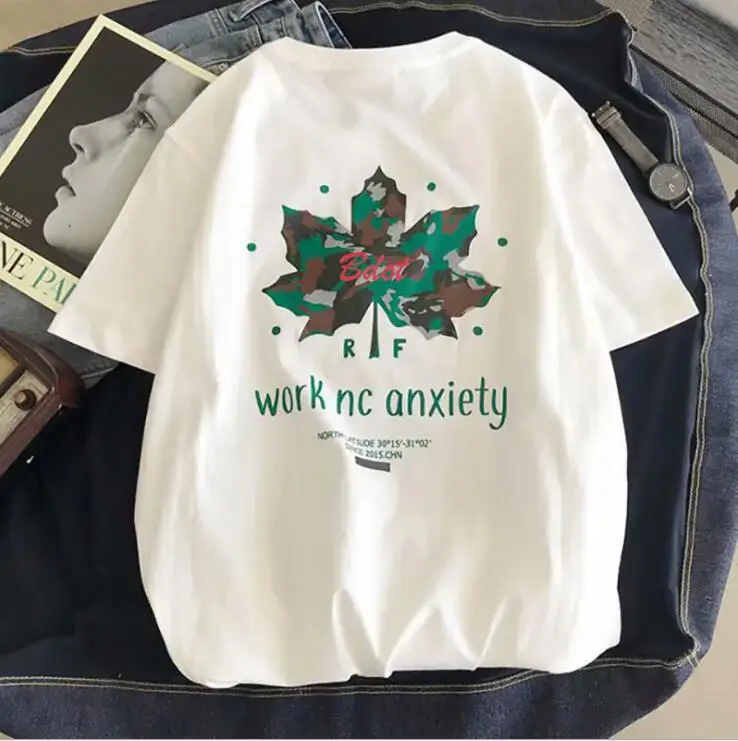 

Мужская хлопковая футболка с коротким рукавом, круглым вырезом и мультяшным принтом