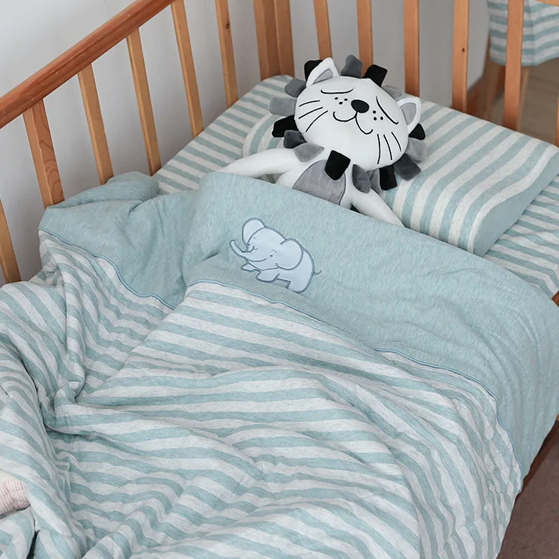 

Children Baby Can Machine Wash Quilt Crib Quilt Air Conditioning Quilt Single Nap Thin Quilt Bed Covers Washable Bedding Article