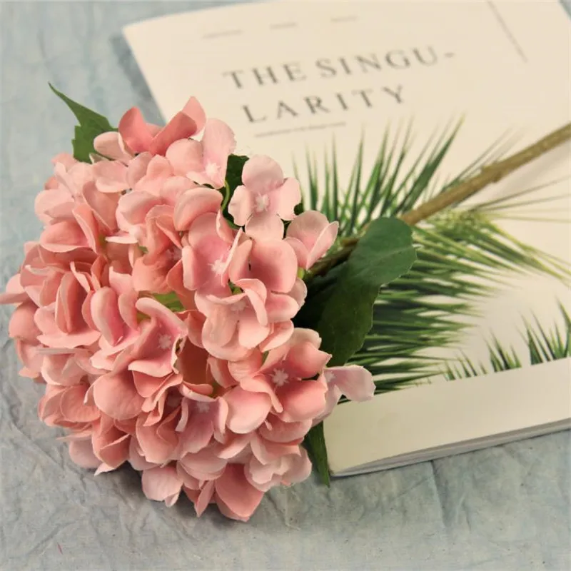 

11Pcs Fake Short Stem Hydrangea 18.9" Length Simulation Oilpainting Hydrangeas for Home Decorative Artificial Flowers