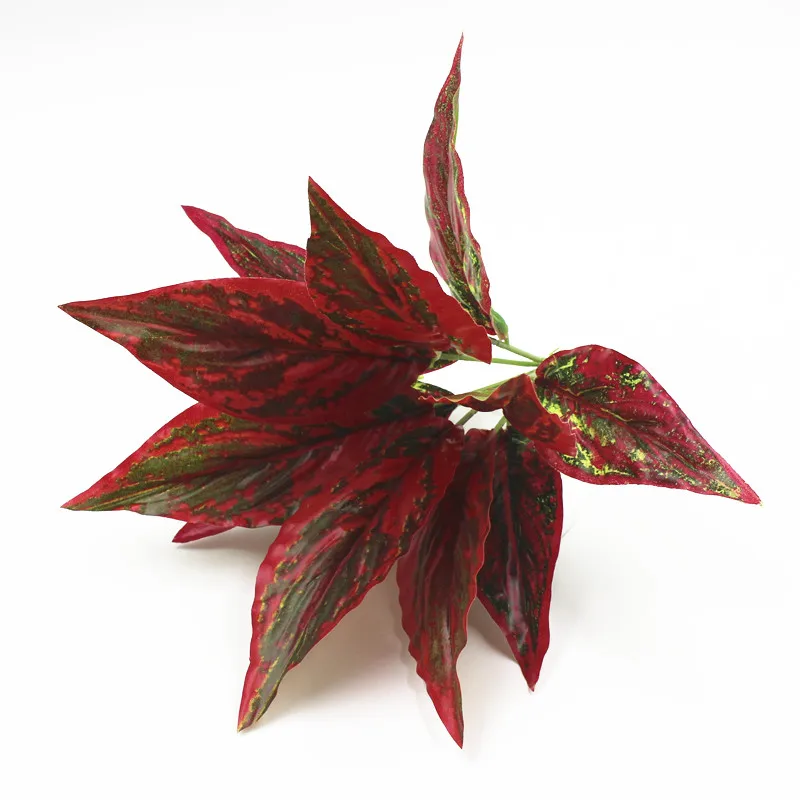 

Искусственные листья магнолии и бамбука