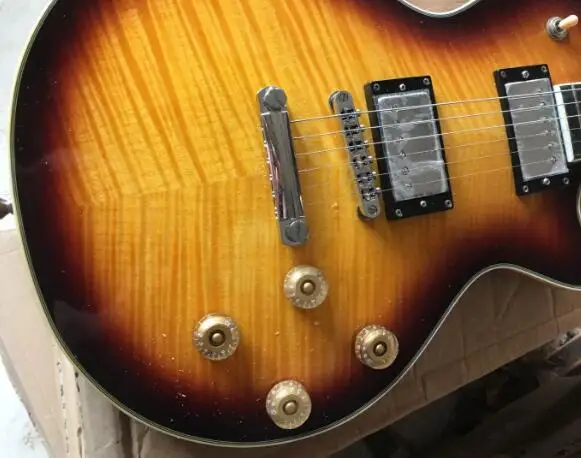 

Chinese Factory Custom High Quality new lemon finish custom Electric Guitar In stock 915