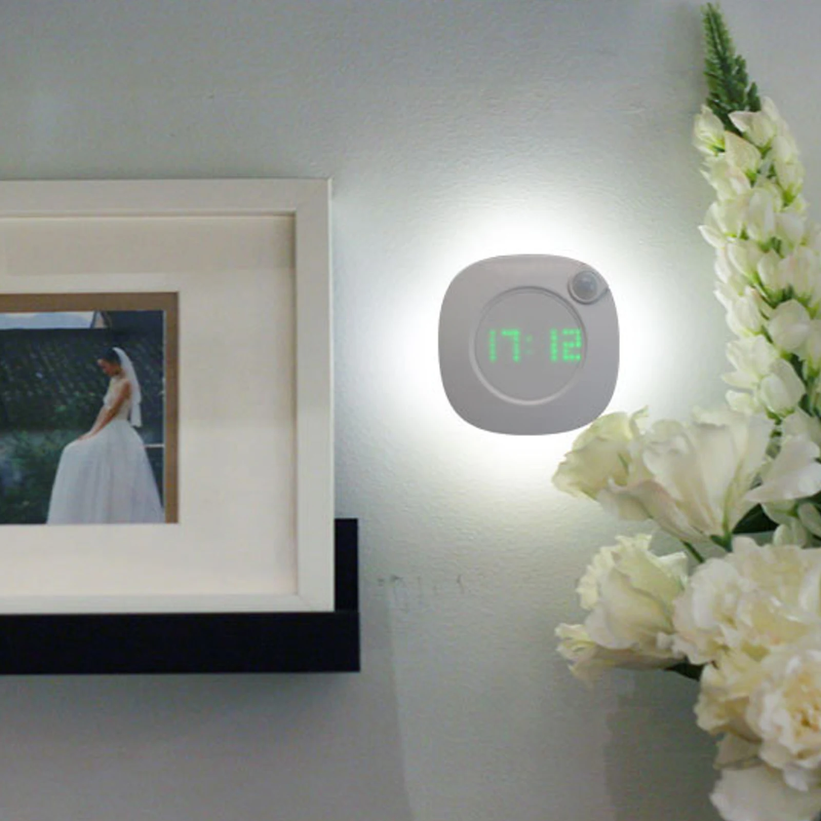 

Магнитный светодиодный Ночной светильник с датчиком движения Сенсор Спальня коридор лестница светильник s часы время Дисплей ночника USB Пе...