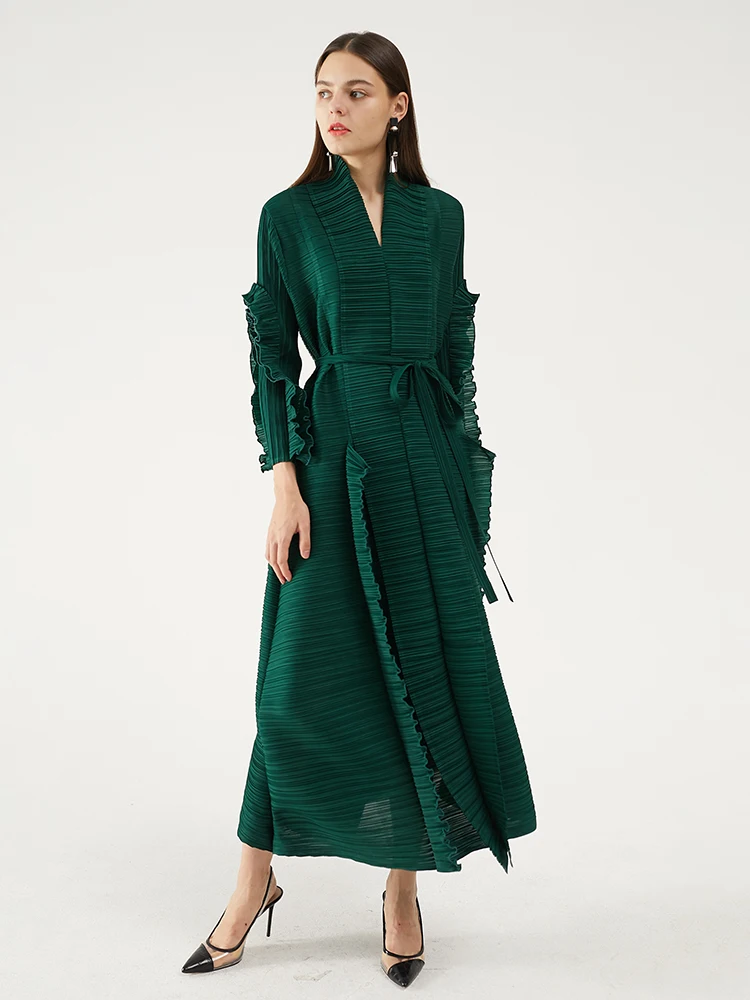

FAKUNTN Pleated Long Petal Sleeve Dress Lapel Cardigan Sashes Plus Size High Long Green Dress 2021 Winter Women Designer