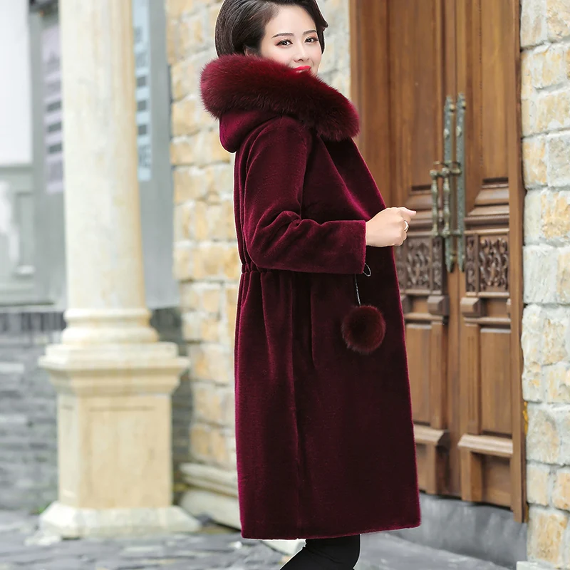 Winter Jacket Women Fashion Fox Fur Collar Winter Fur Coat Ladies Slim Long Windproof Warm Outerwear Sheep Shearing Hooded Coats