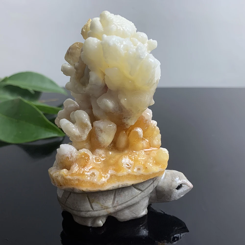 

Tortoise Ornaments Carved With Natural Crystal 1pc