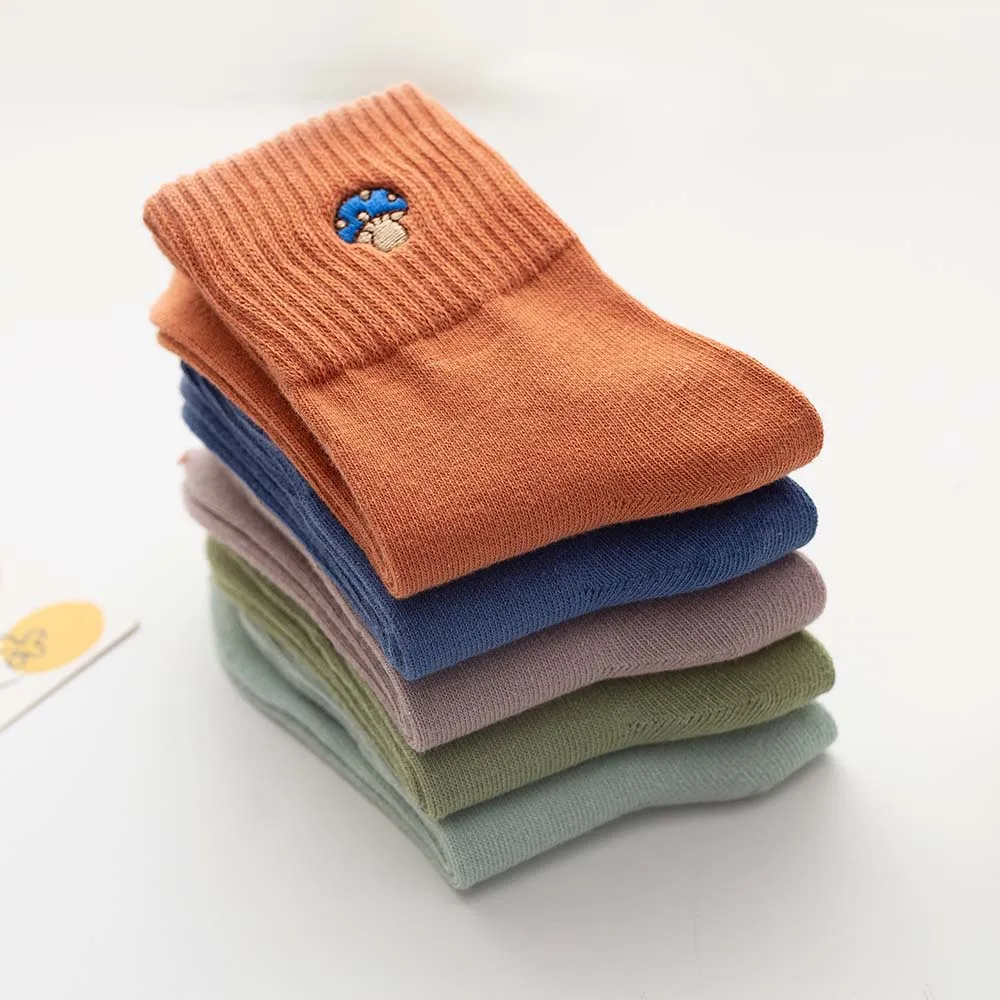 Women's Cute Embroidery Mushroom Pattern Cotton Fashion Casual Shallow Mouth Socks 5 Pair