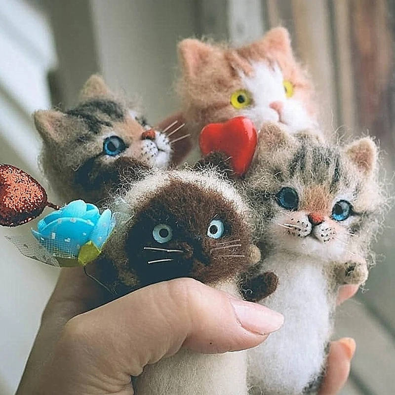 New Arrival Lovely Cat Big Eyes Handmade Animal Toy Doll Wool Needle Felt Poked Kitting DIY Wool Kits Package Non-Finished