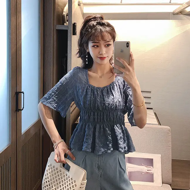 

Summer 2021 new style is very fairy show collarbone shirt square collar chiffon shirt short-sleeved shirt to receive the waist