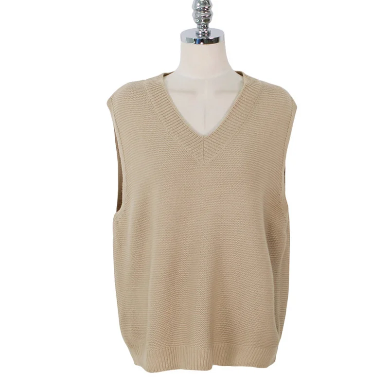 Жилет женский вязаный однотонный с V-образным вырезом весна-осень 10974 | Женская