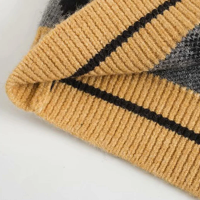 

LVWOMN 2021 New Vintage V-neck Plaid Knitted Vest Sweater Women Pullover Sleeveless Sweater Loose Female Casual Knitted Vest