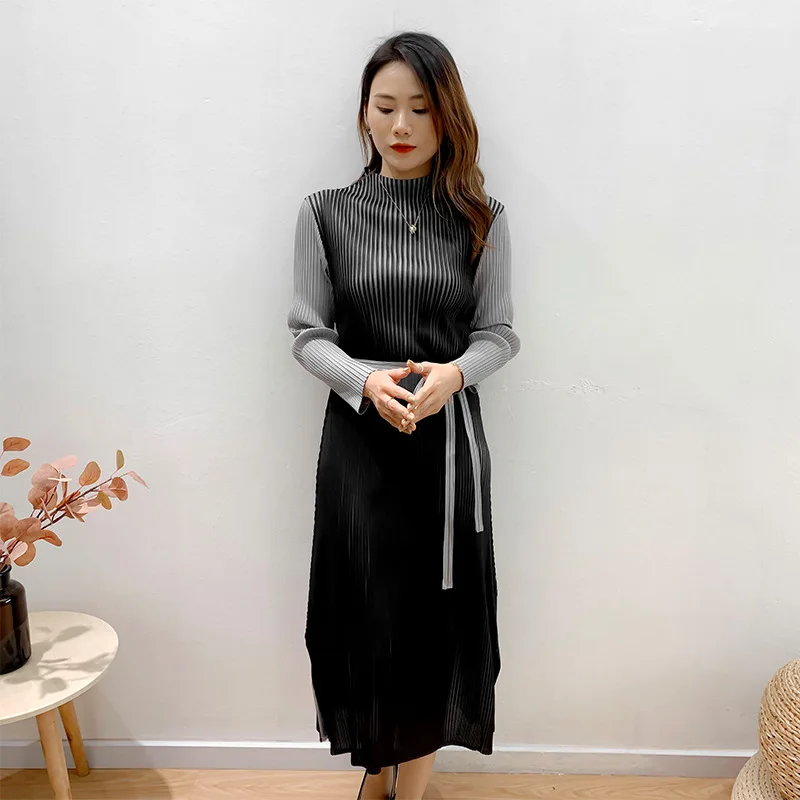 

Plus Size Dress For Women 45-75kg 2021 Spring Patchwork Long Sleeves Stand Collar Lace-Up Wasit Stretch Loose Miyake Pleated