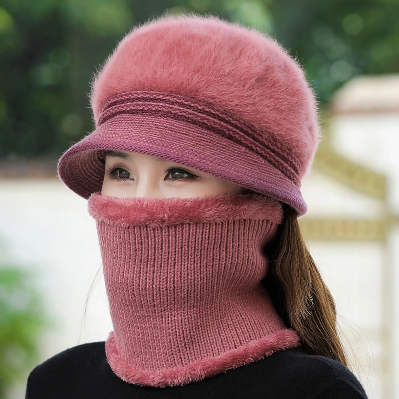 Новая женская зимняя шапка сохраняющая тепло уличная с меховой подкладкой шапки