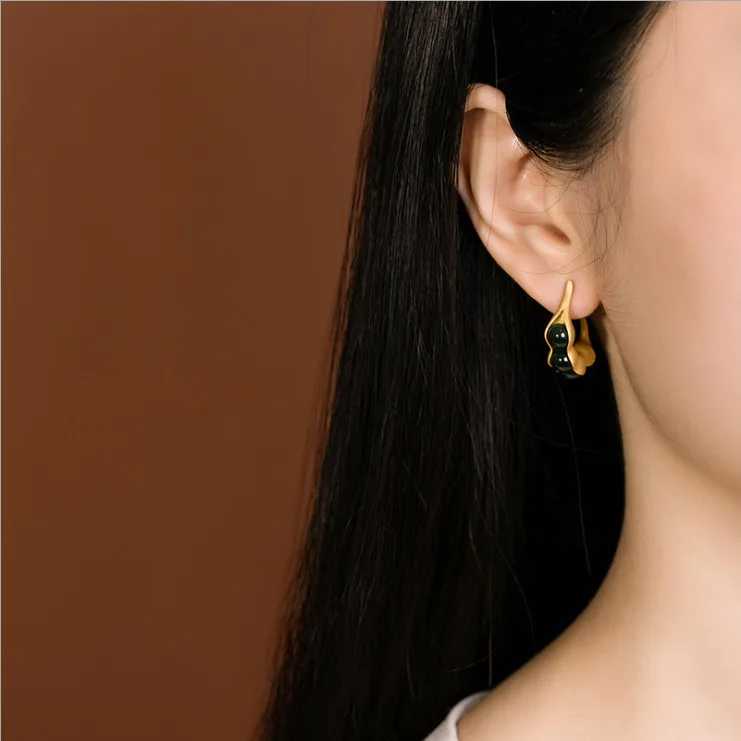 

Natural and tianbiyu four beans Earrings Chinese retro court style unique ancient gold craft women's luxury silver jewelry