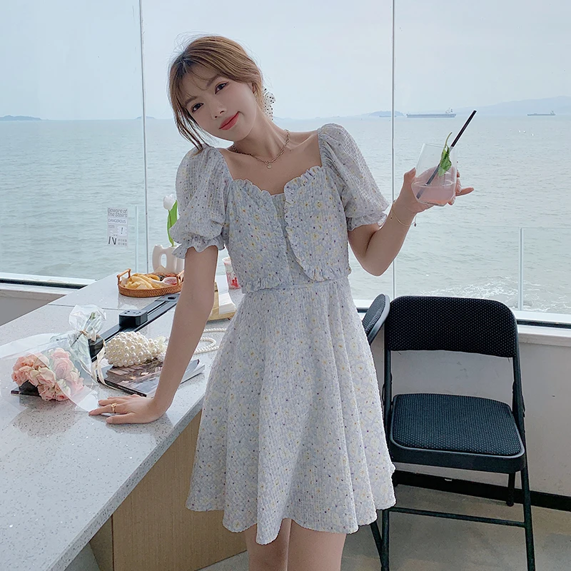 

real shooting 2021 summer Korean women's dress bandage sweet lace square neck bubble sleeve broken flower thin dress