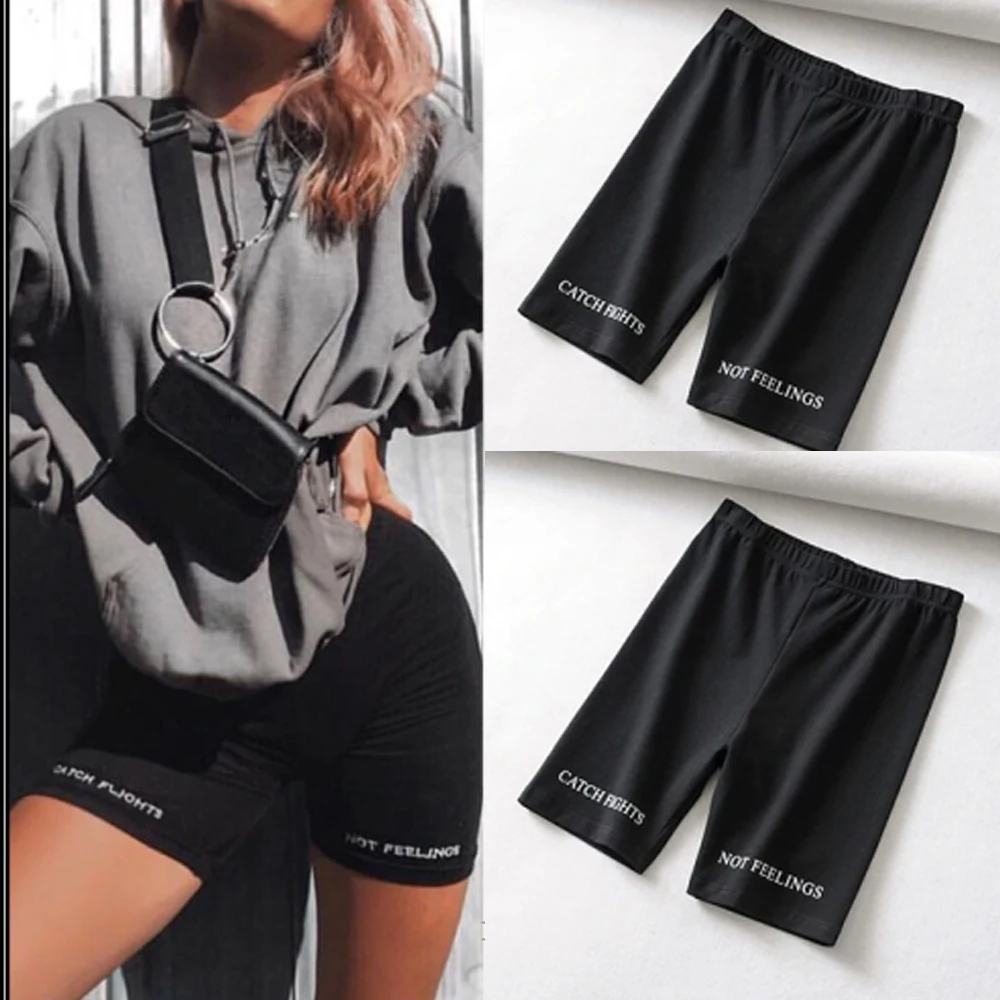 Женские летние шорты с буквенным принтом эластичные базовые однотонные черные