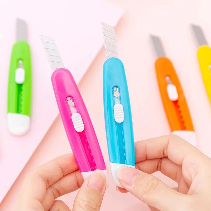 

Mini Candy Color Utility Knife Cute Paper Cutter Cutting Paper Razor Blade Office school supplies Stationery gift Escolar