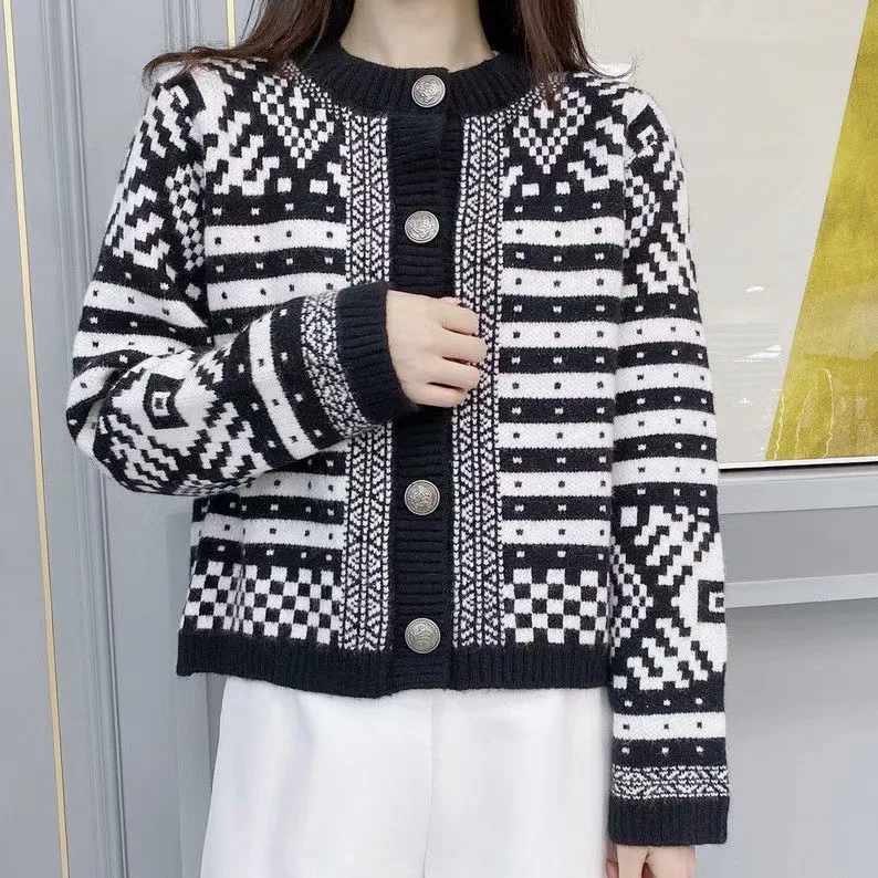 

Женские ботинки на весну/осень кардиган с круглым вырезом Свитера Женская обувь в английском стиле ретро Стиль с геометрическим принтом и в...