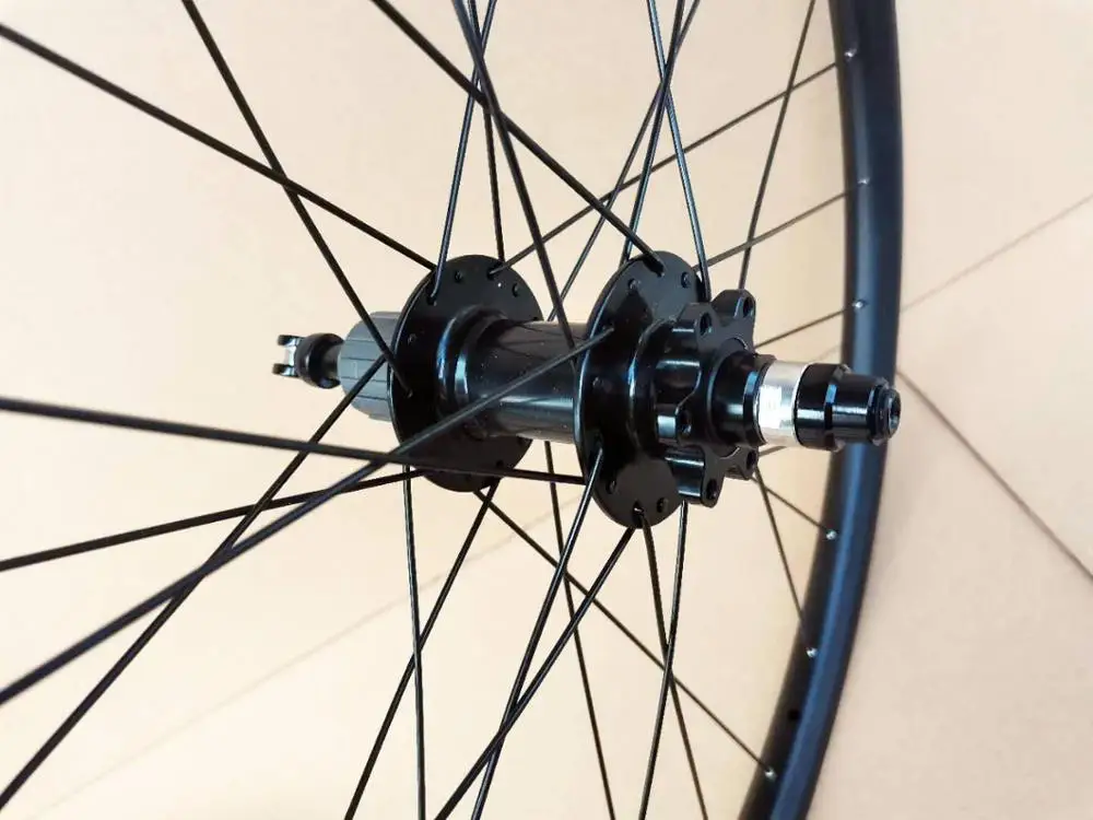 

NEW no logo 26er Mountain wheel bicycle wheel 28 hole barrel shaft straight pull spoke six jaw base 26 matte black bicycle part