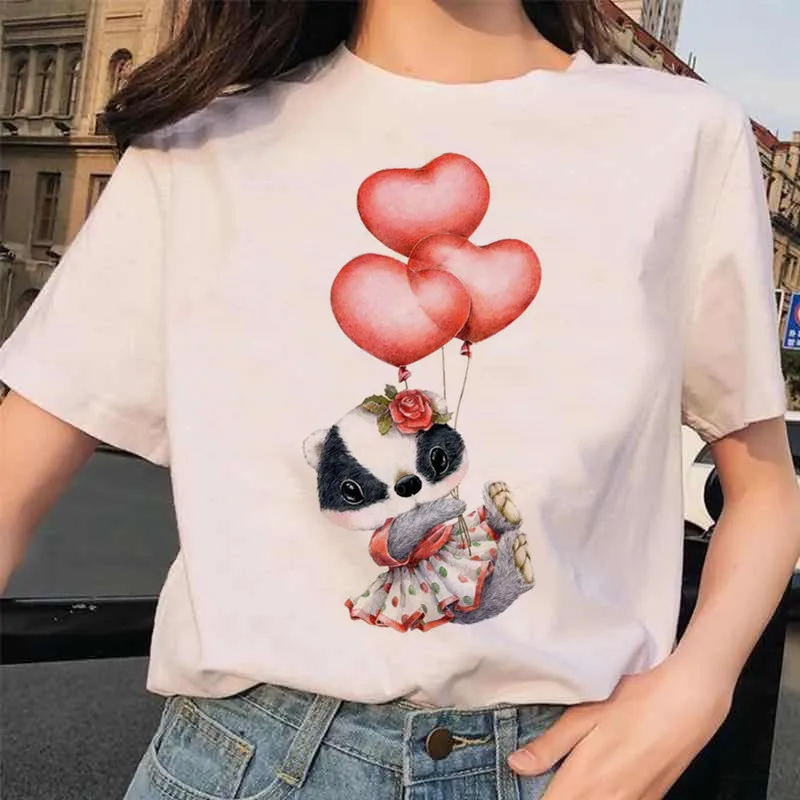 

Funny Panda Printing T Shirt Women Harajuku White Tops Women Summer Funny T-shirts Aesthetic Oversized Female Tshirt Tops Mujer