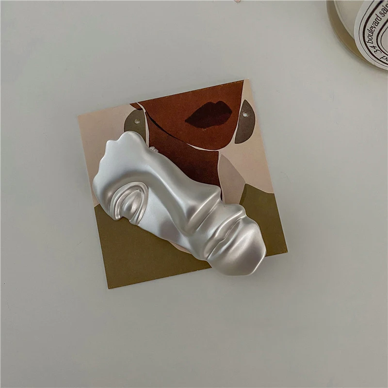 Flashbuy новый дизайн металлическая абстрактная маска для лица Броши Булавки