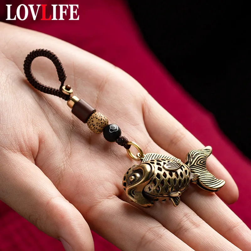 Брелок для ключей латунный в стиле ретро