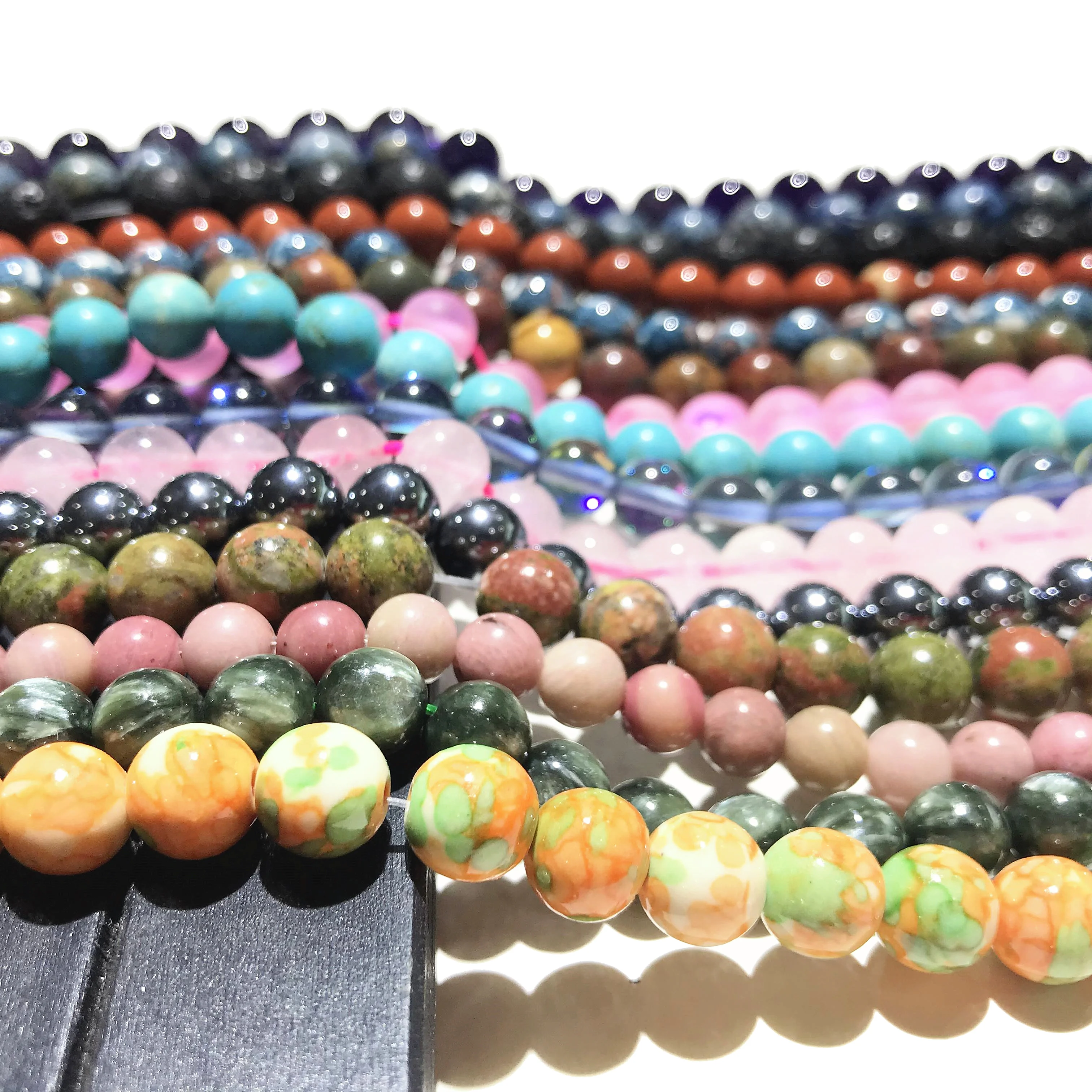 

Круглые бусины из натурального камня, 8 мм