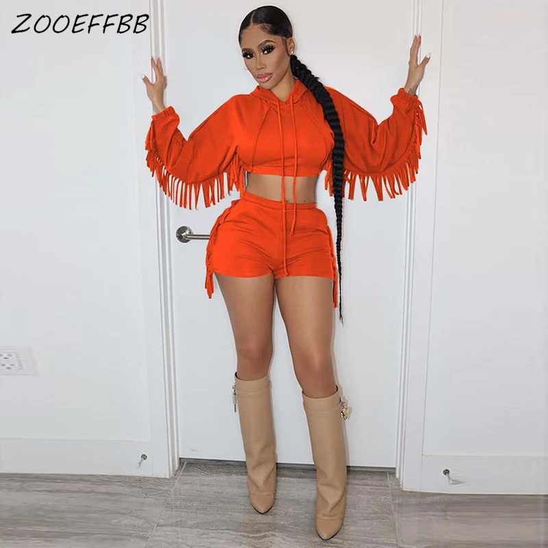 

Женский комплект ZOOEFFBB из двух предметов, укороченная толстовка с бахромой, велосипедные шорты, модная уличная одежда, комплекты для ночного...