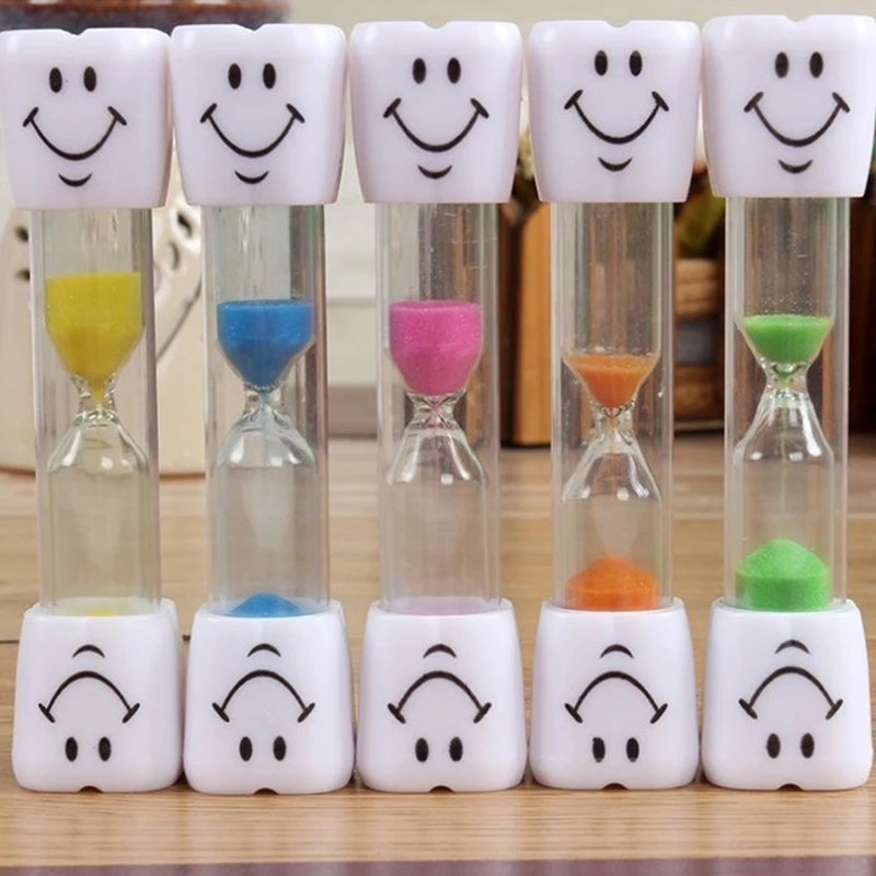 

Smiling Face Hourglasses Children Kids Toothbrush Timer Sand Clock Egg Timers 3 Minutes/ 5 Minutes for Tea Cafe Reminder FB