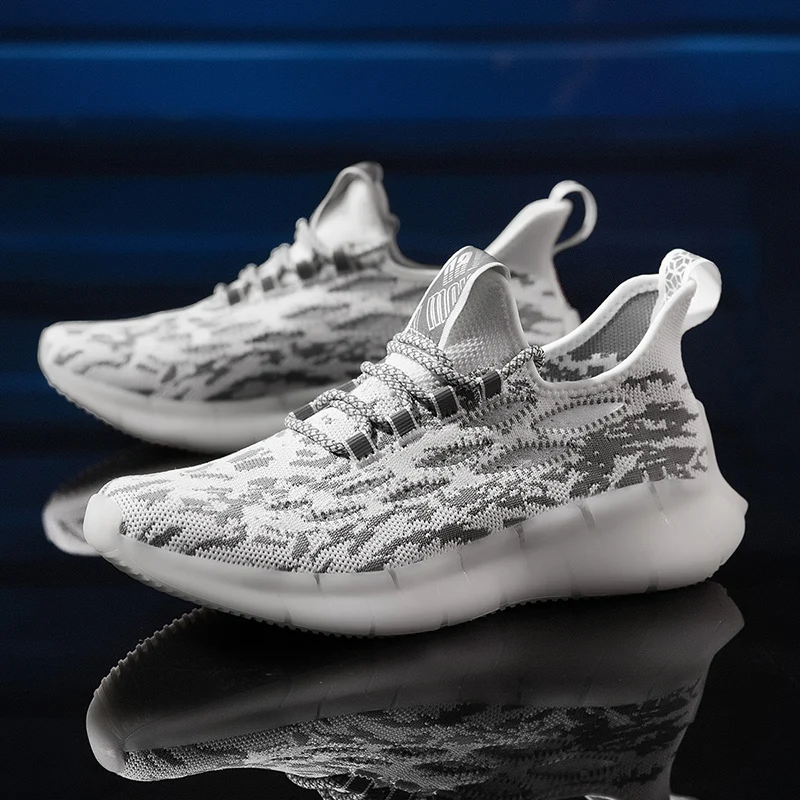 Men's shoes summer breathable mesh 2020 new men's wild large size trendy student sports | Обувь