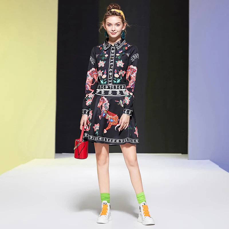 

Runway Autumn Designer New Women'S Suits Vintage Print Button Jacket And Red Horse Print Half Skirt Elegant Chic Two Piece Set