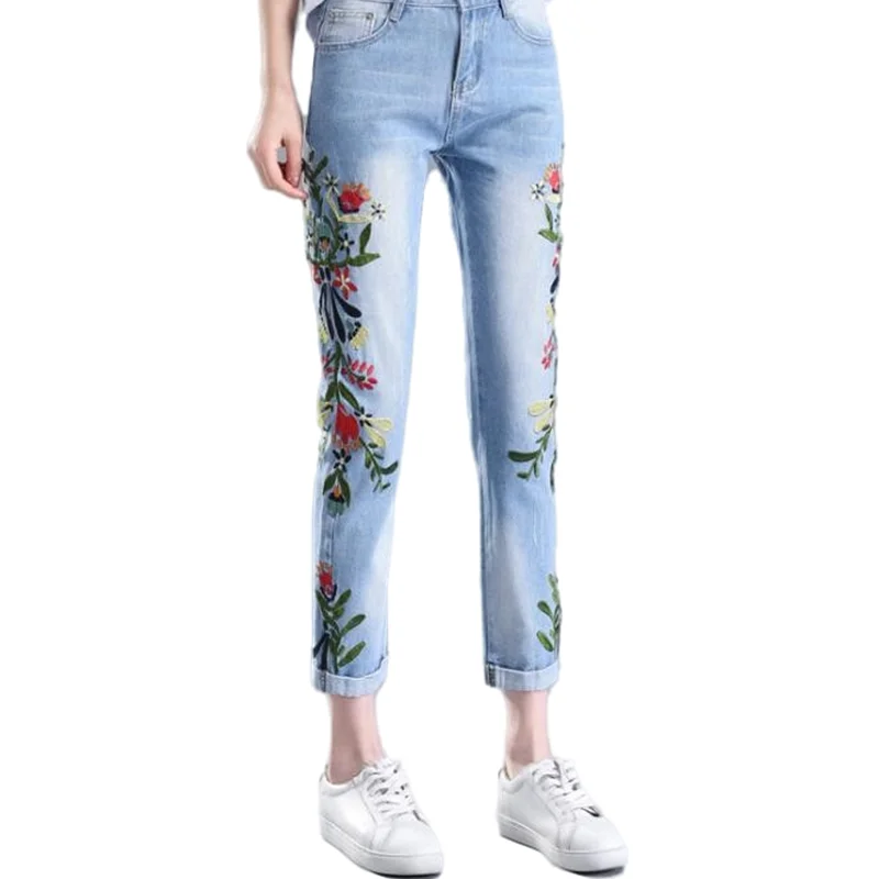 Spring Flower Embroidery Jeans Female Light Blue Slim Feet Pencil Pants Casual Pants Capris