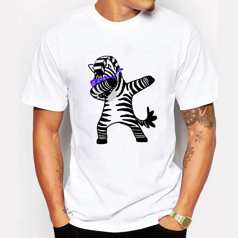 

Hipster Tops Cool Short Sleeve Tees Graphic Tees Men 2019 New Funny Astronaut Ride A Horse Design Men's T Shirt