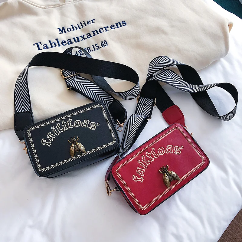 Женская сумка мессенджер из ПУ кожи с Пчелкой|Сумки ручками| |