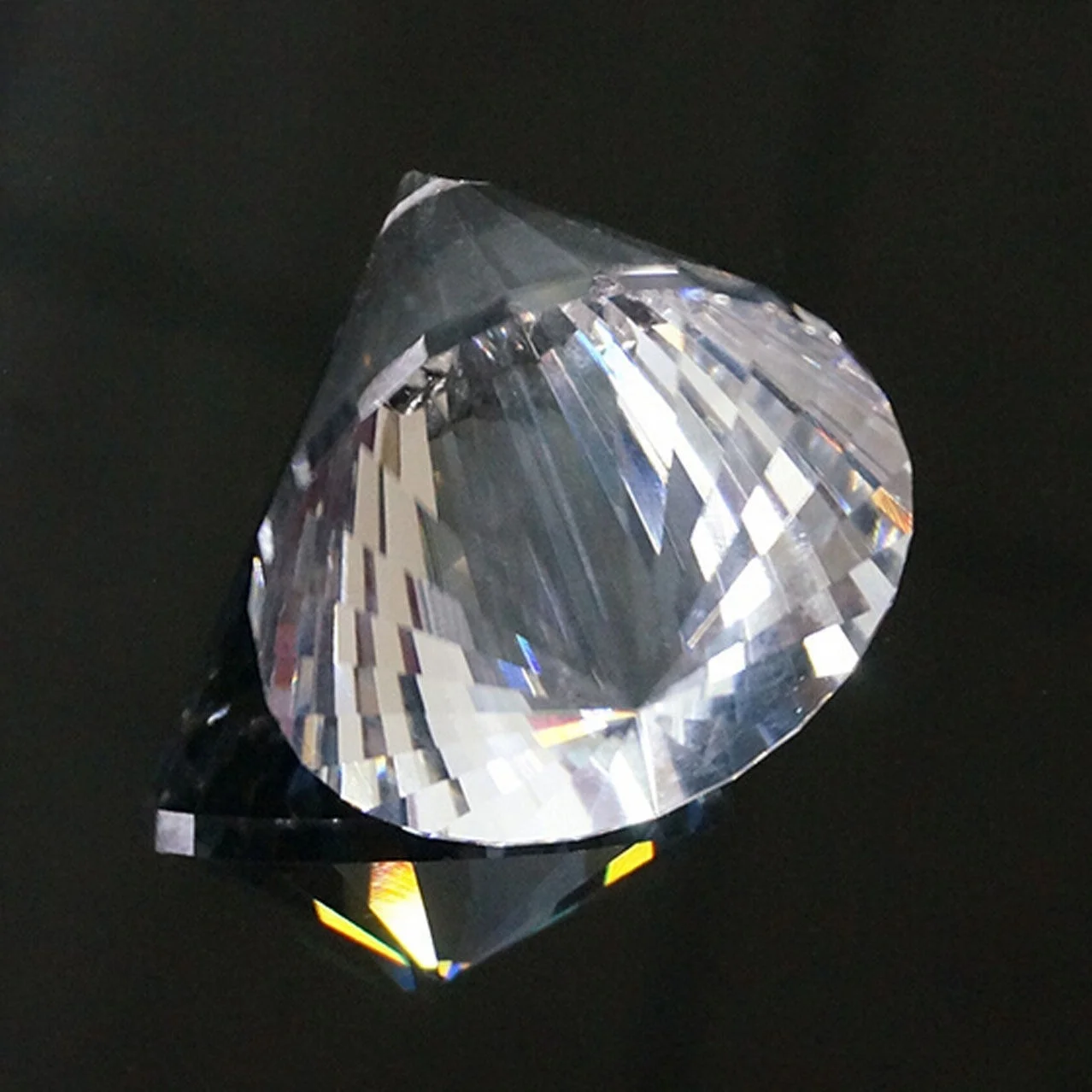 

40mm Diamond Crystal Faceted Lamp Prism Circular Cone Pendulum Glass Art Suncatcher Pendant 3D Arrow Point Hanging Chandelier
