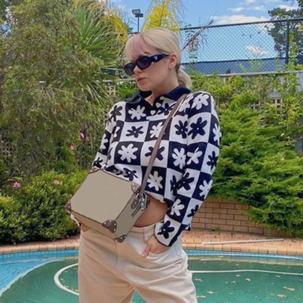 

Women's Streetwear Plaid Lapel Short Contrast Color Loose Pullover Casual Jacket Coat Sweaters Pull femme Jersey Mujer