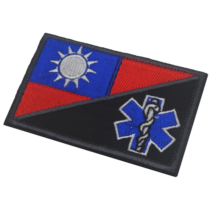 Значок с логотипом голубое небо белый медицинский спасательный костюм вышивкой