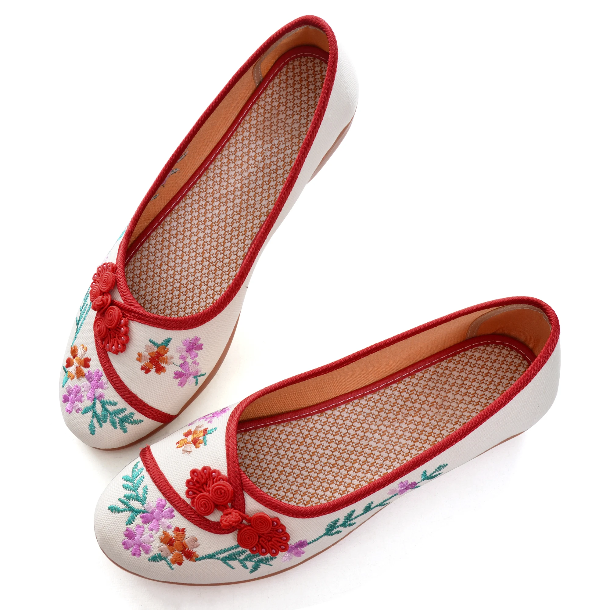 Парусиновые балетки на плоской подошве с вышивкой Женская нарядная обувь без