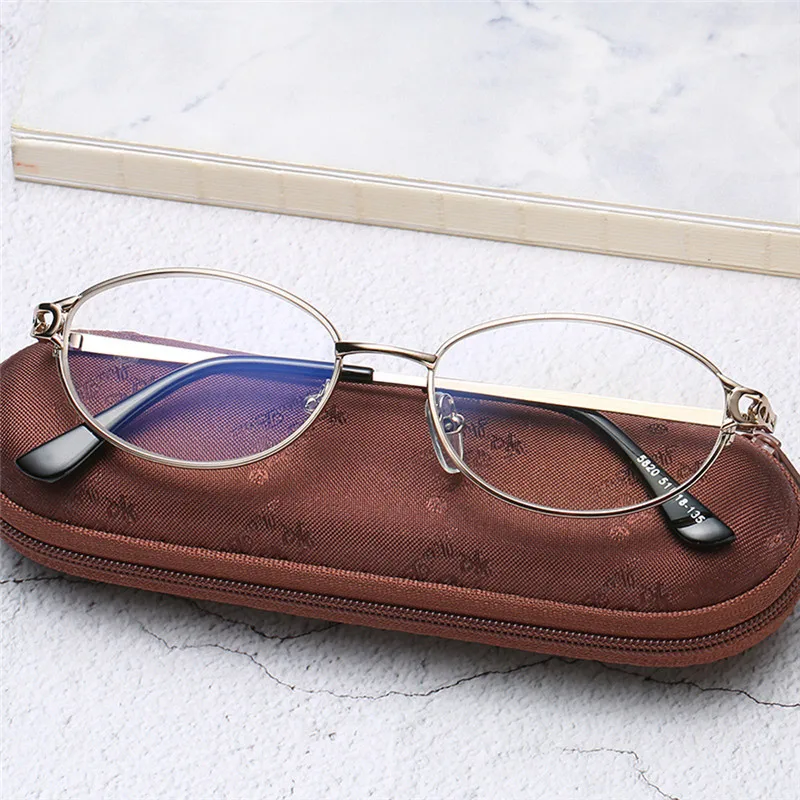

Elbru Portable Reading Glasses Women Men Clear Lens Presbyopia Eyeglasses Metal Frame Hyperopia Glasses Fashion +1.0 To +4.0
