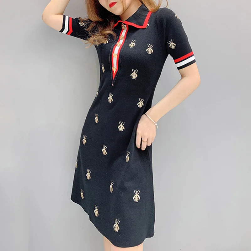 Элегантное трикотажное платье 2019 с отложным воротником коротким рукавом и