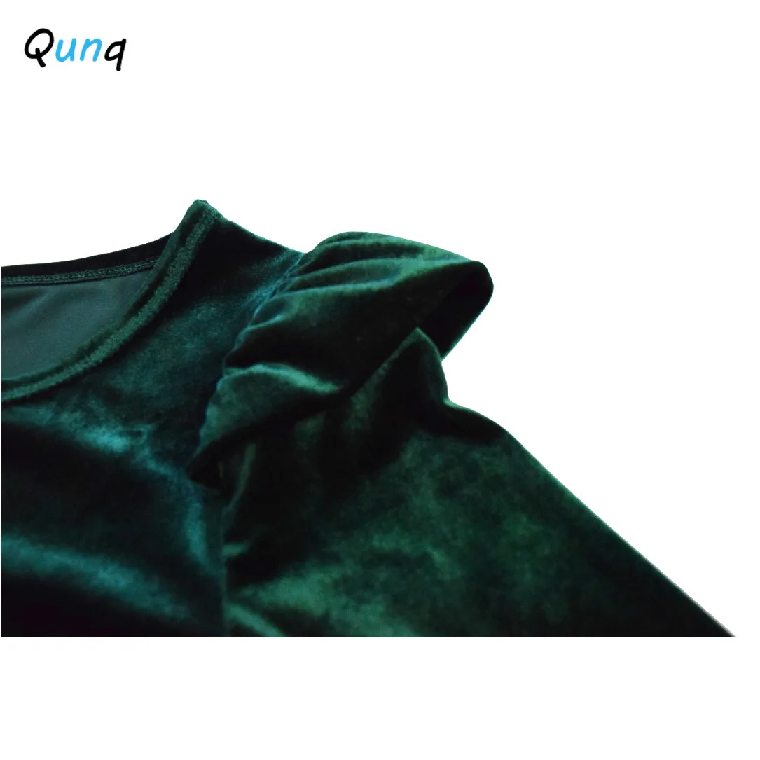 

Qunq Velvet Family Matching Dress Long Sleeve O-neck Mother Daughter Spring Fall Outfits 2021 New Arrival Mommy and Me Clothes