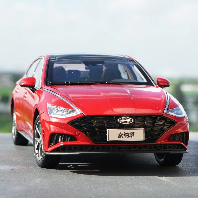 

High Quality Original Factory 1:18 Beijing Sonata Ten 10th Generation Diecast Sonata Car Model