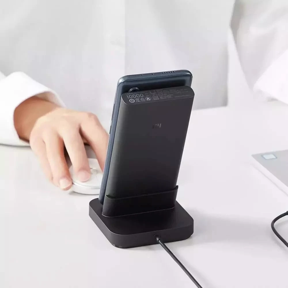 Внешний аккумулятор Xiaomi Mi Wireless Power Bank максимальная мощность выходного порта 30Вт