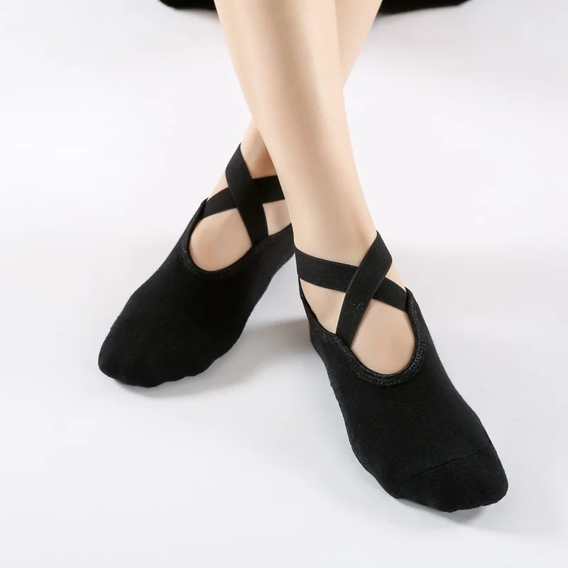 

1 Pair Yoga Socks Women Professional Sport Socks Girls Ballet Dance Socks Anti-Slip Breathable Elastic Socks with Bandage