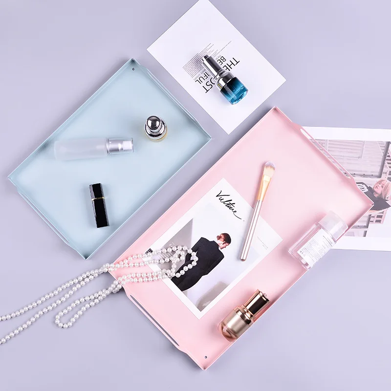 Прямоугольная металлическая настольная тарелка для хранения косметических