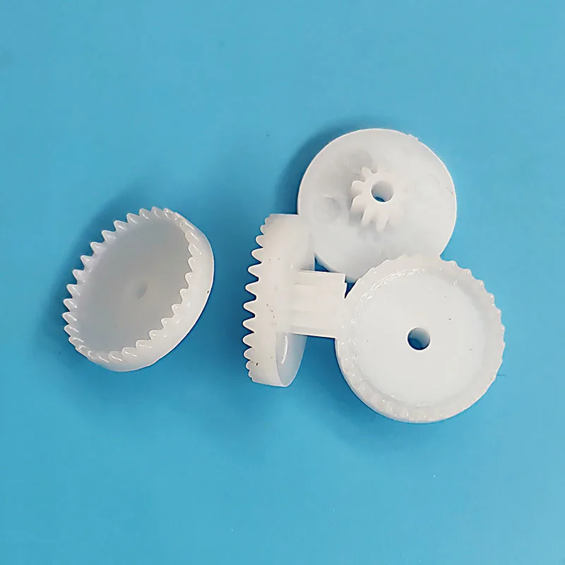 

C30102B 0.5M Crown Gear 30 Tooth + 10 Teeth 16mm Diameter 2mm Loose Hole Cogwheels