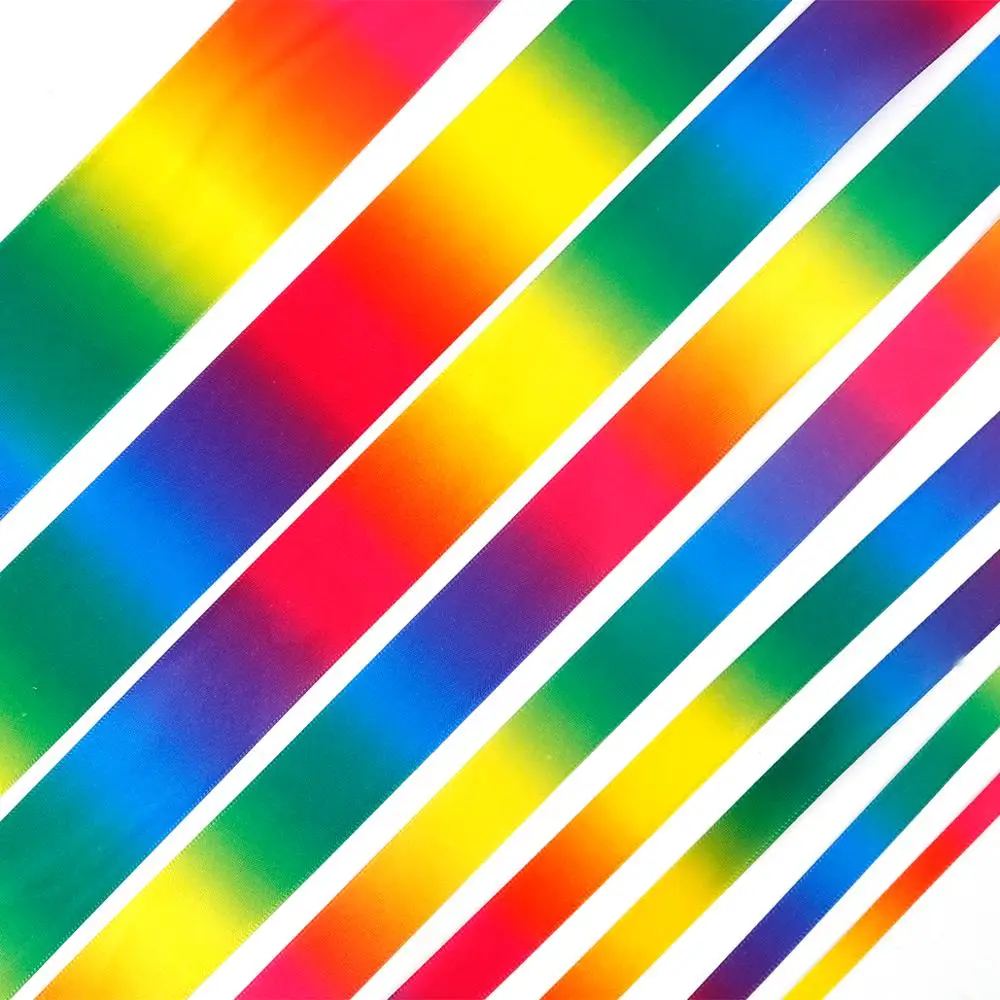 радуга прямая. яркий фон. радуга полоски. цветные полосы. радужная полоса.