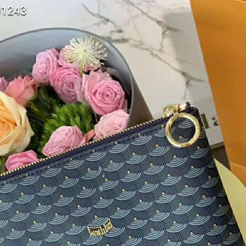 

2021 New Fashion Leather Men's Fish Scale Pattern Clutch Change Phone Bag Purses and Handbags Luxury Designer Sac A Main Femme